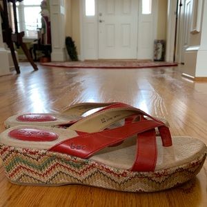 B.O.C. colorful slight platform wedges